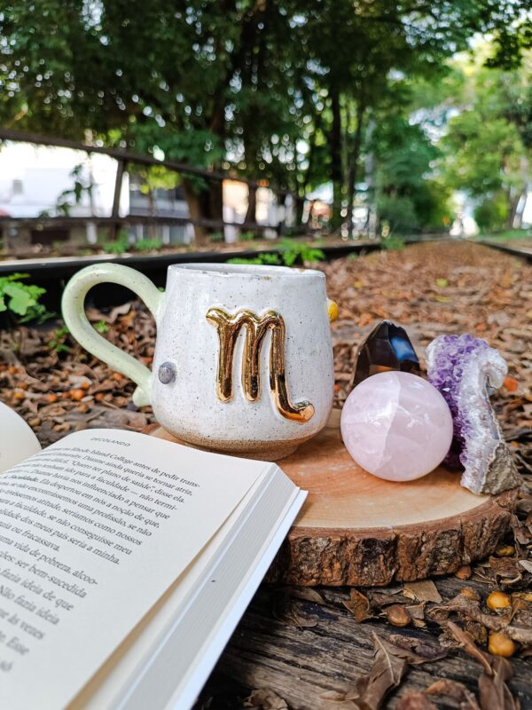 caneca escorpiao